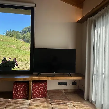 La Cabanya De Ganasta Apartman *